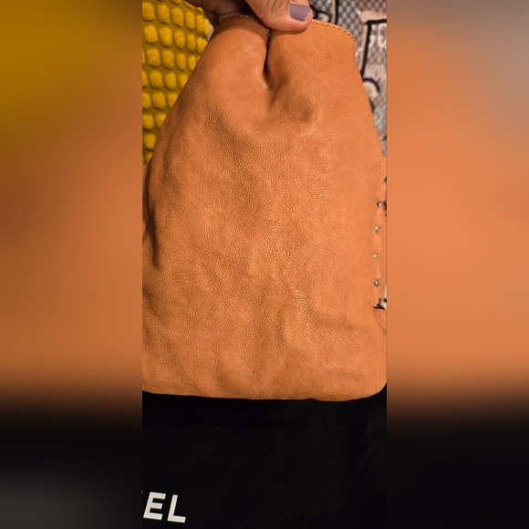 Beautiful Gently used Chanel bag with Chain detailed Straps! - Picture 6 of 16